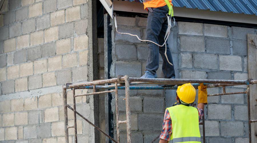 Professional residential roofers in O'Fallon, IL
